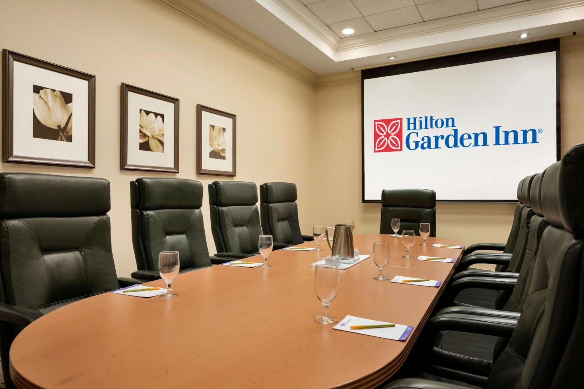Hilton Garden Inn Toronto/Vaughan Exterior foto