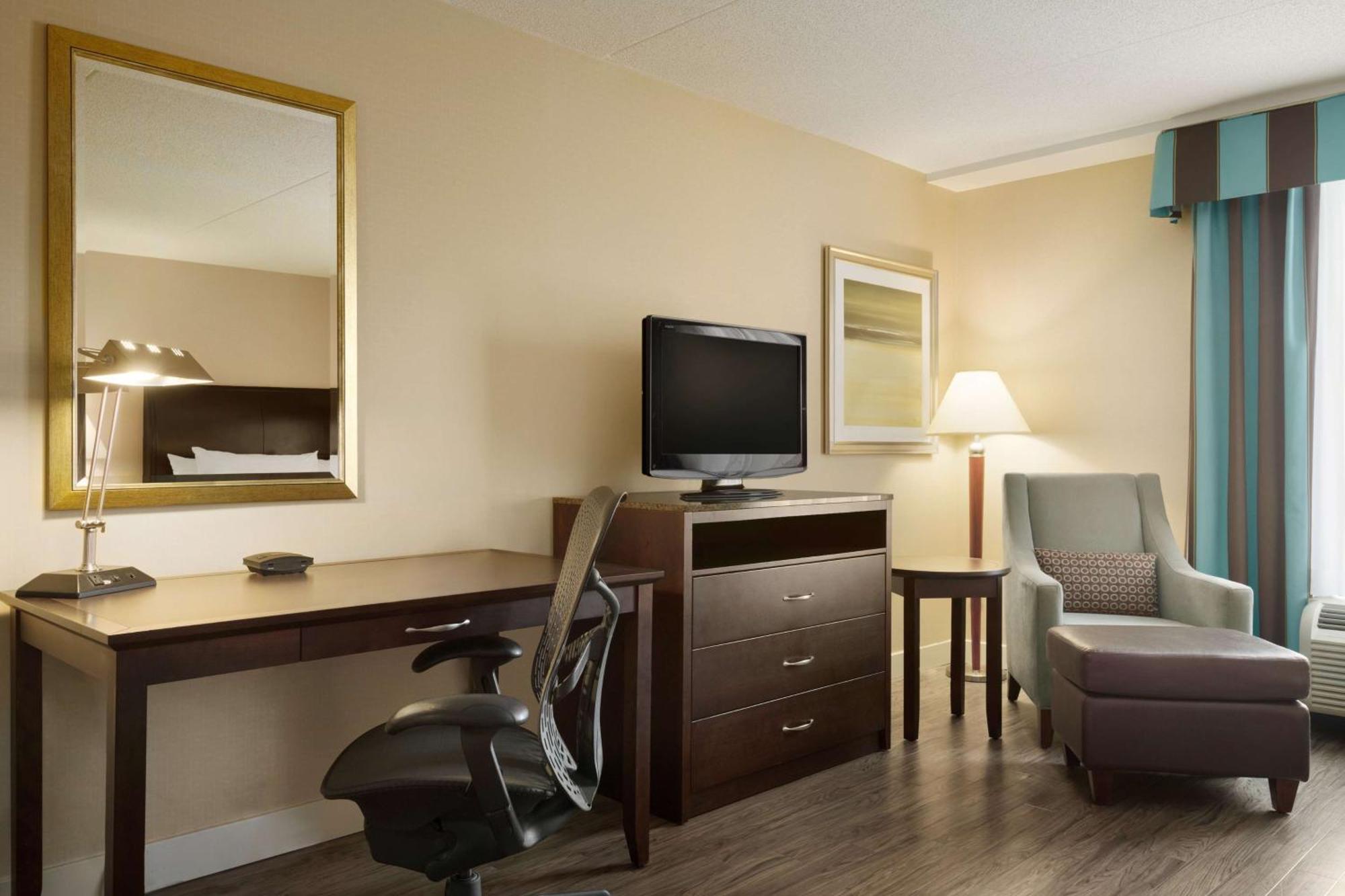 Hilton Garden Inn Toronto/Vaughan Exterior foto